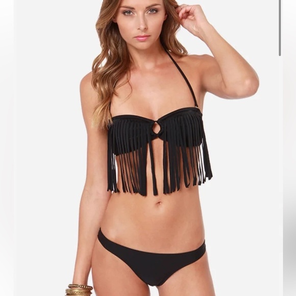 NWT Roxy Fringe Black Bandeau Bikini top Black Size M - Picture 1 of 9
